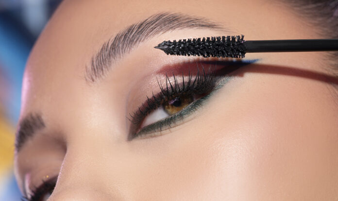 mascara